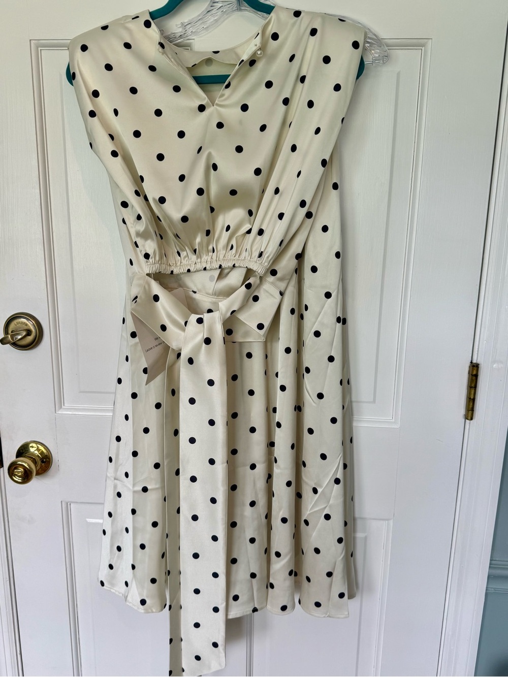 CHICWISH SATIN POLKA DOT MAXI SKIRT AND SLEEVELESS TOP SET - XS/S - Picture 9 of 12